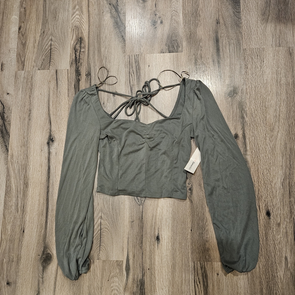 URBAN Romantics Green Tie-Back Blouse NWT